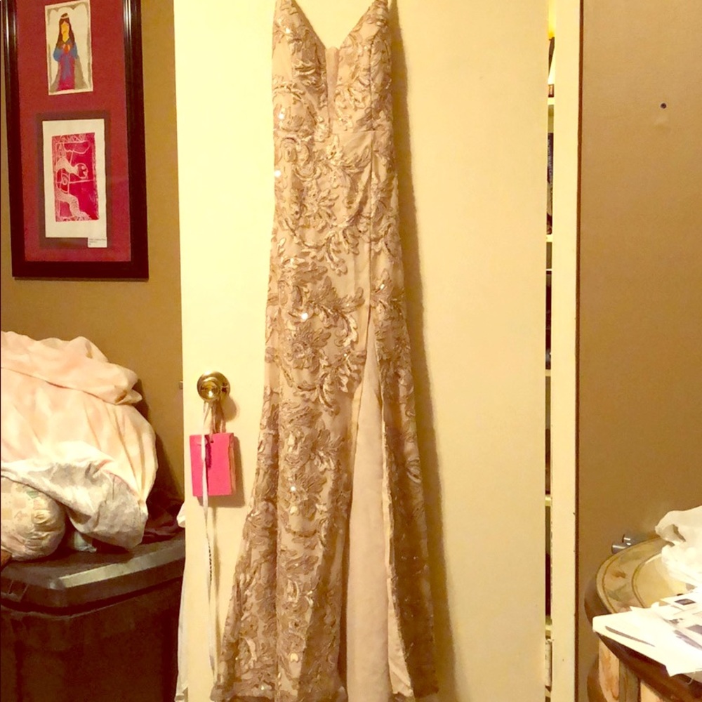 B. Darlin formal gown